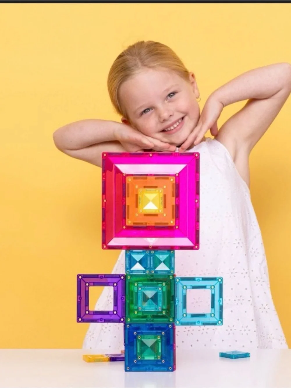 Connetix Bright Magnetic Tiles 48-Piece Portal Pack - Multicolor